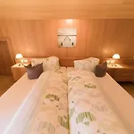 Lejlighed Gaestehaus Laurin *