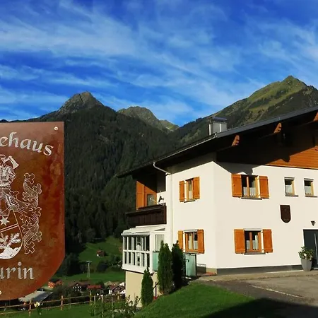 Gaestehaus Laurin *