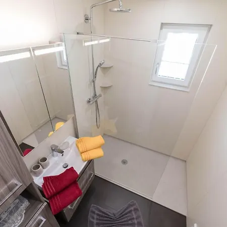 Gaestehaus Laurin 公寓