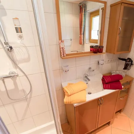 Gaestehaus Laurin * 圣加伦基希