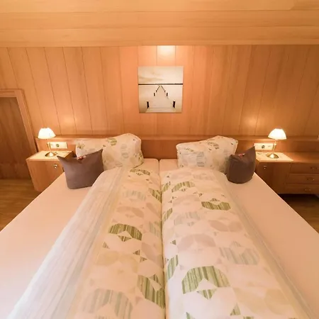 아파트 Gaestehaus Laurin *