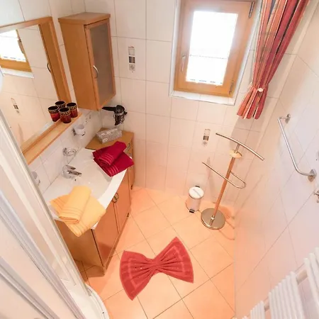 Apartamento Gaestehaus Laurin *